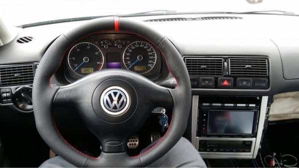 Lenkrad beziehen für VW Golf 4 Bora Umformung Sport Look 12 Uhr